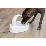 Ivókút kutyák, macskák részére 2,5 l/25 × 24,5 × 35 cm TRX 24444